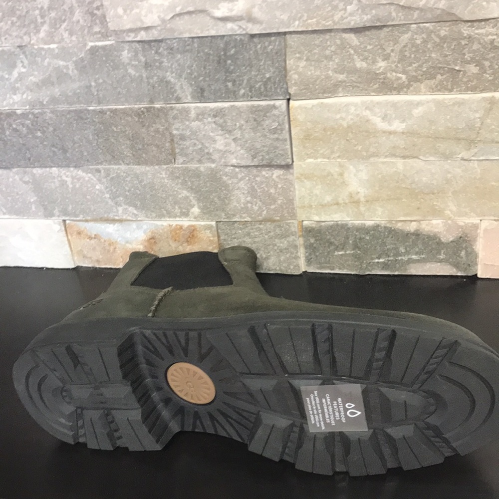 🎁 UGG Men's Biltmore Chelsea Boot - Picture 8 of 9